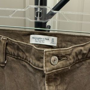 A&F Brown Straight Jean